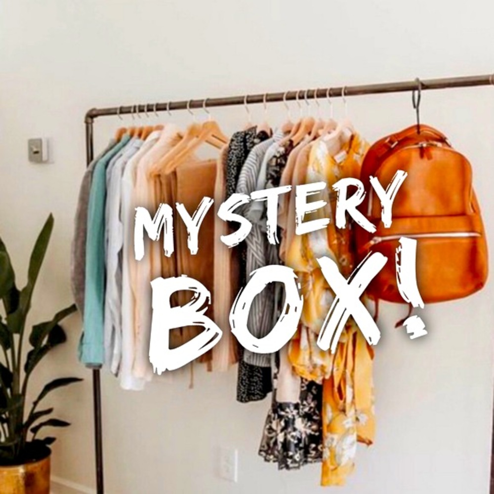 Women’s clothing mystery bundle